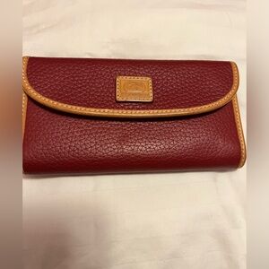 Dooney & Bourke  Wallet